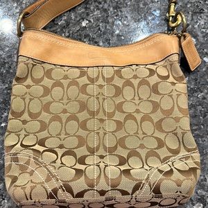 Coach shoulder bag
